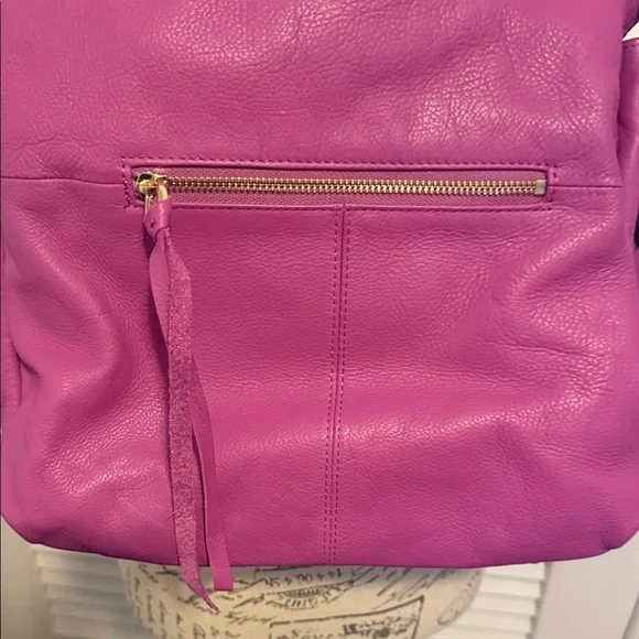 Aimee Kestenberg Pink Leather Fold-Over Shoulder Bag - Picture 5 of 6